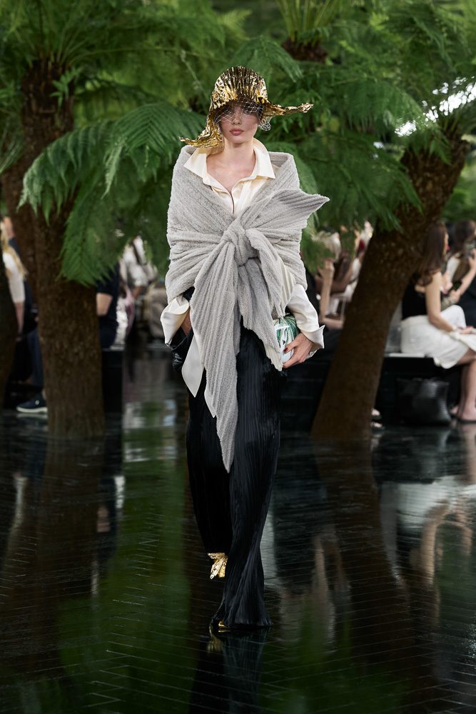 Jonathan Anderson Melds Sculptural Intricacies with the Delicacy of Nature for Dior Fall 2026 Haute Couture 1 Dior Couture Runway Looks 1