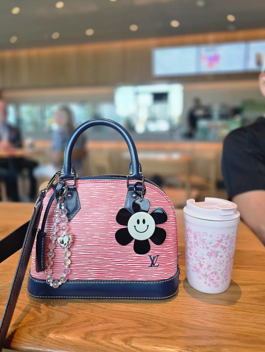 Louis Vuitton Alma BB Louis Vuitton Alma BB
