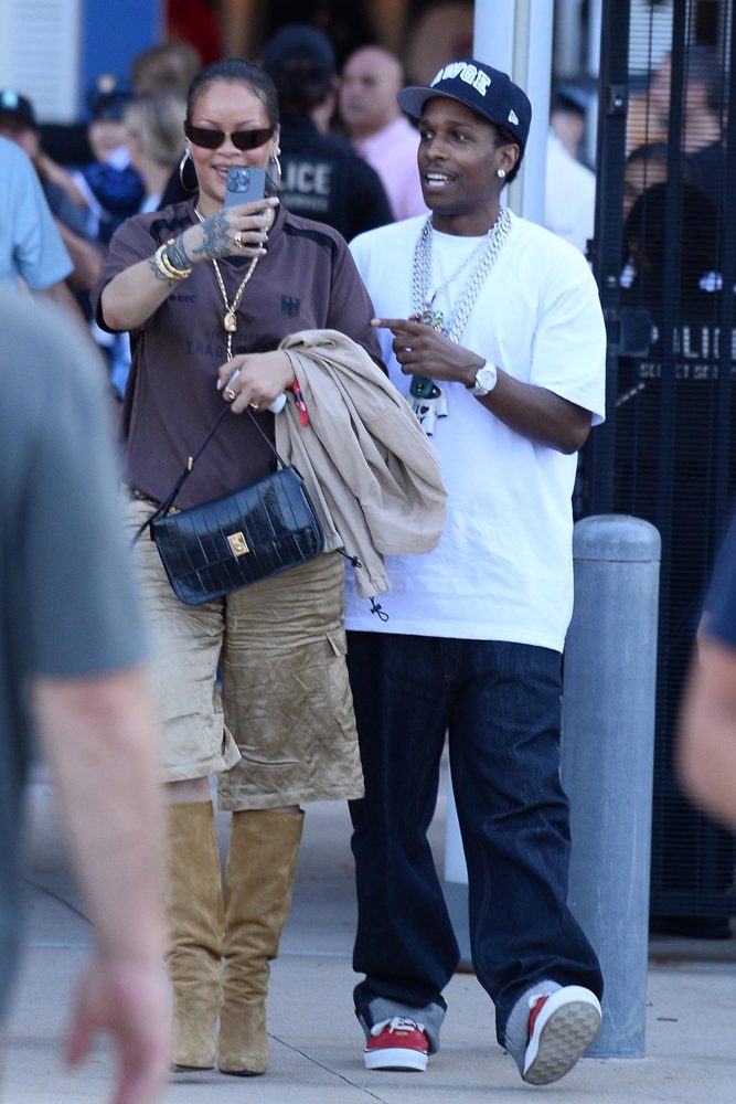 Celebrity Bag Lovers Celebrated Spain's FIFA World Cup Win With Bags From Chanel, Gucci, and More 9 Rihanna Ferragamo Cara Bag