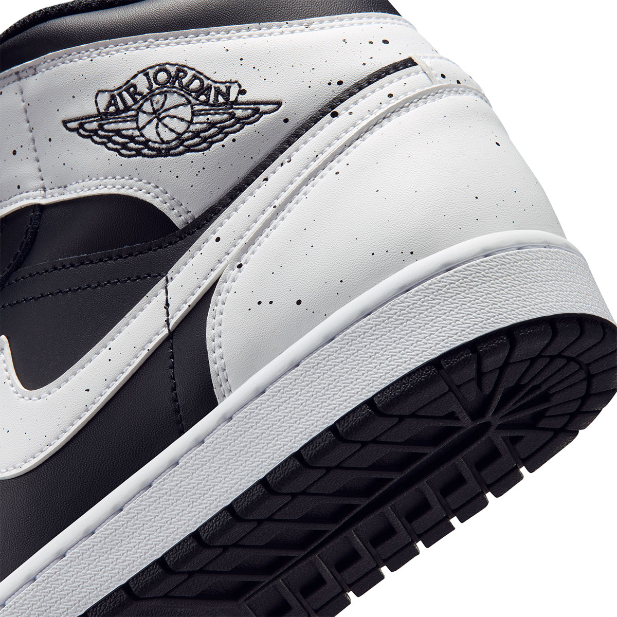 Air Jordan 1 Mid Vanilla Bean Ix3525 010 9