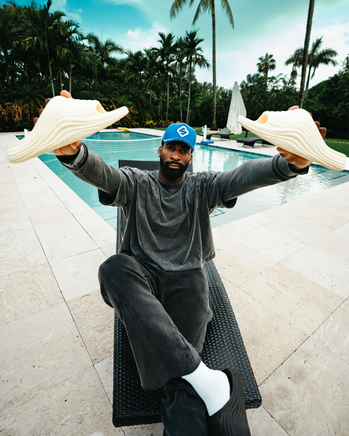 Andre Drummond Stria Sport Zellerfeld Surge Slides 3