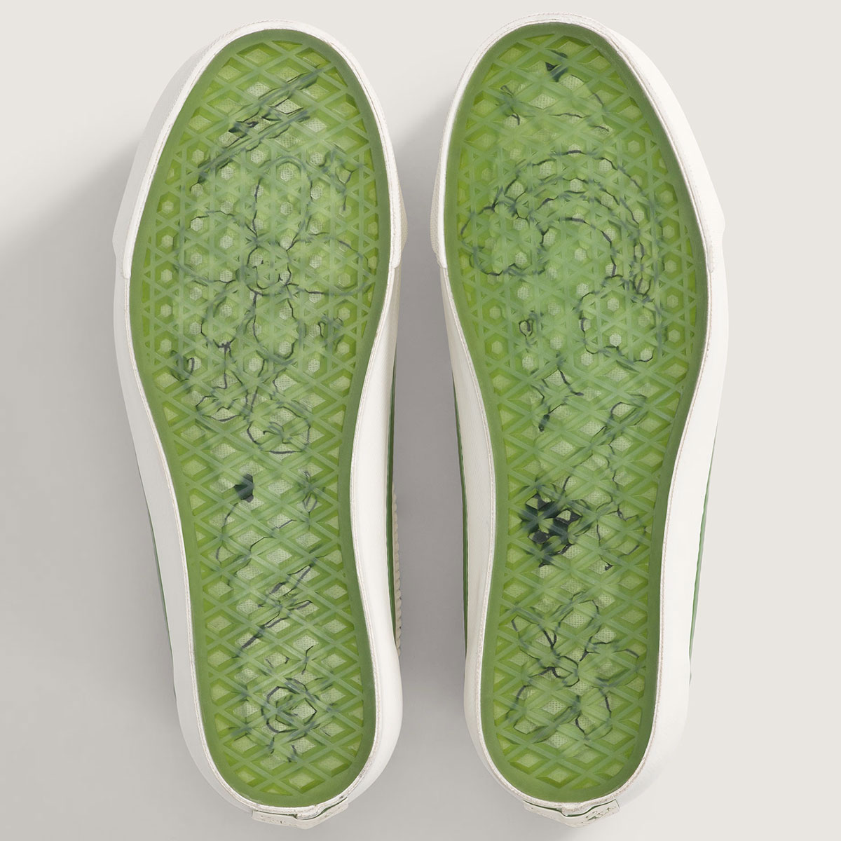 Cocona Hiraki Vans Old Skool Vn000egycrm 2