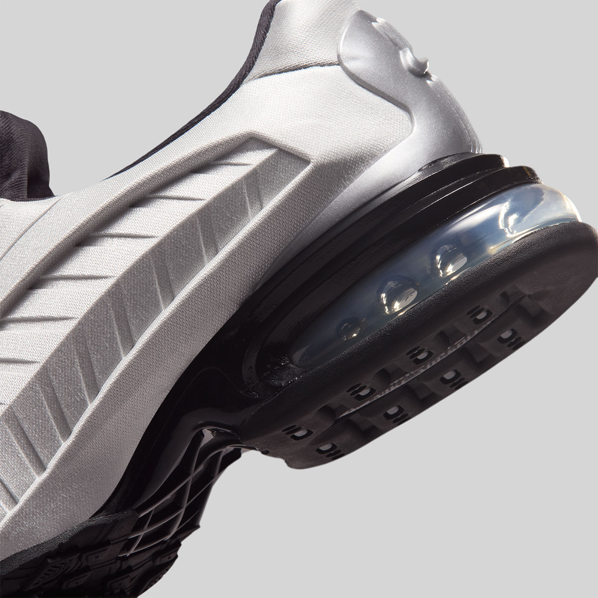 Nike Air Max Dolce Metallic Silver Black Ib4527 001 9