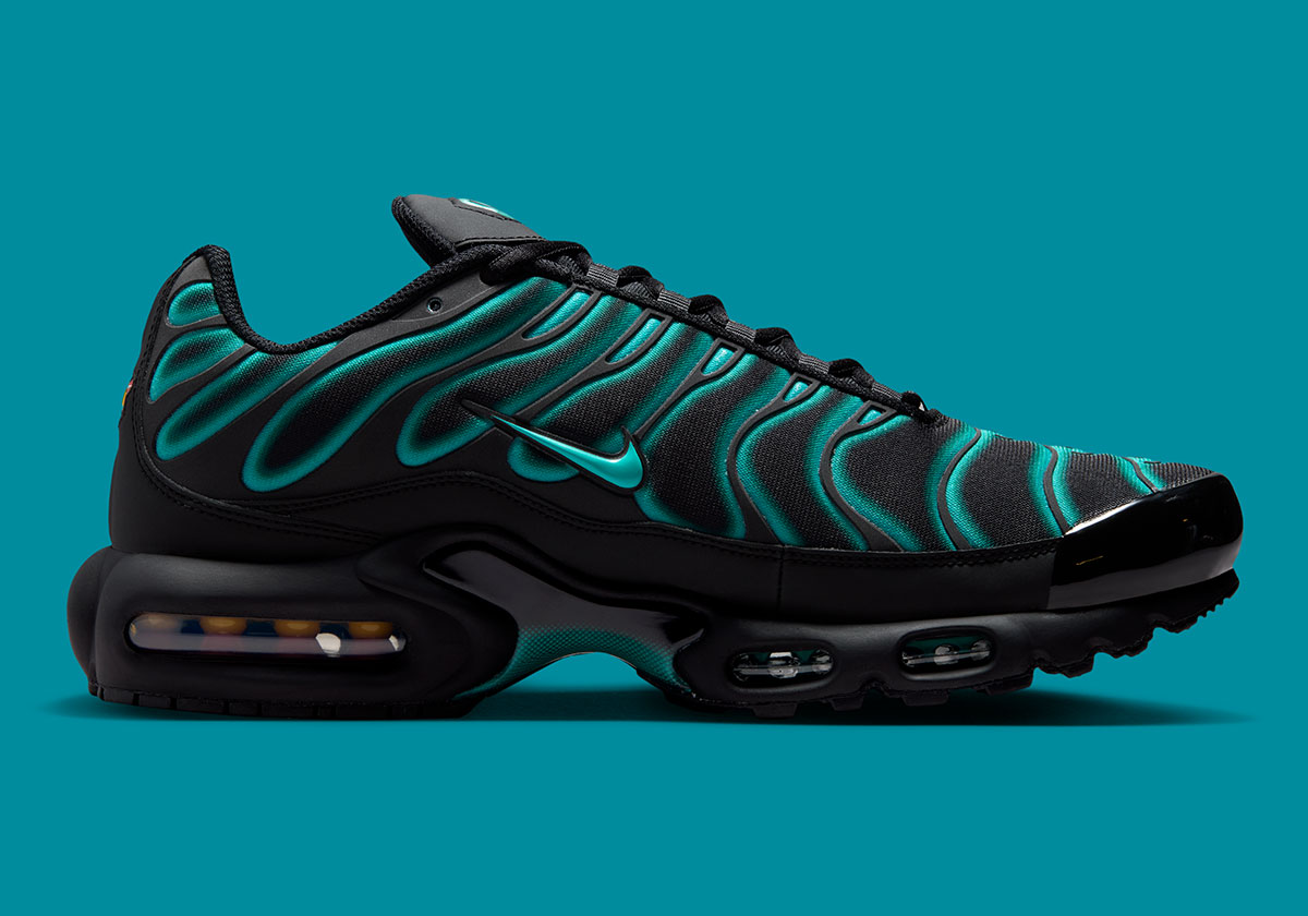 Nike Air Max Plus Black Dusty Cactus Iv5756 001 3