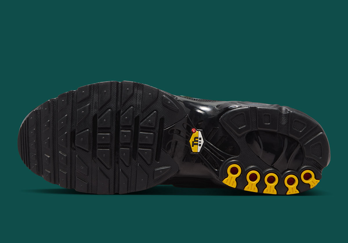 Nike Air Max Plus Lava Lamp Ih7960 001 3