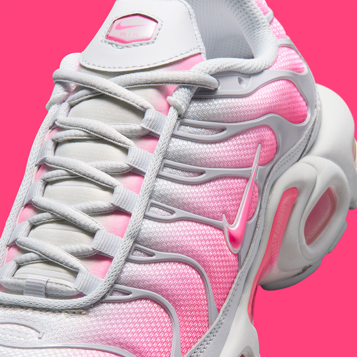 Nike Air Max Plus Pure Platinum Summit White Hyper Pink Dz3670 009 8