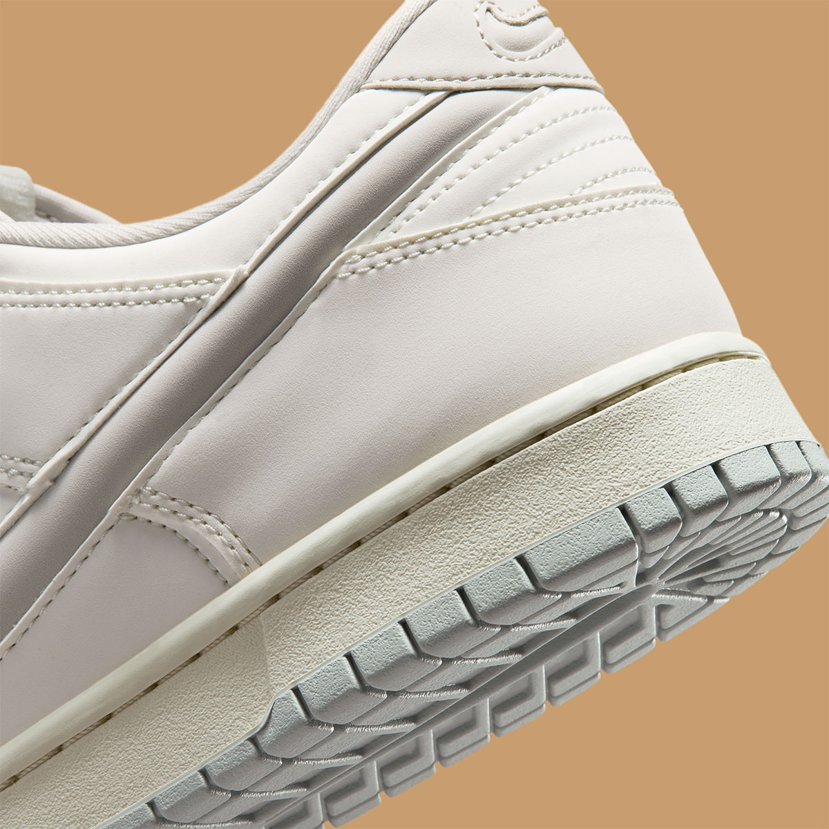 Nike Dunk Low Sail Coconut Milk Light Silver Light Bone Im4411 100 7