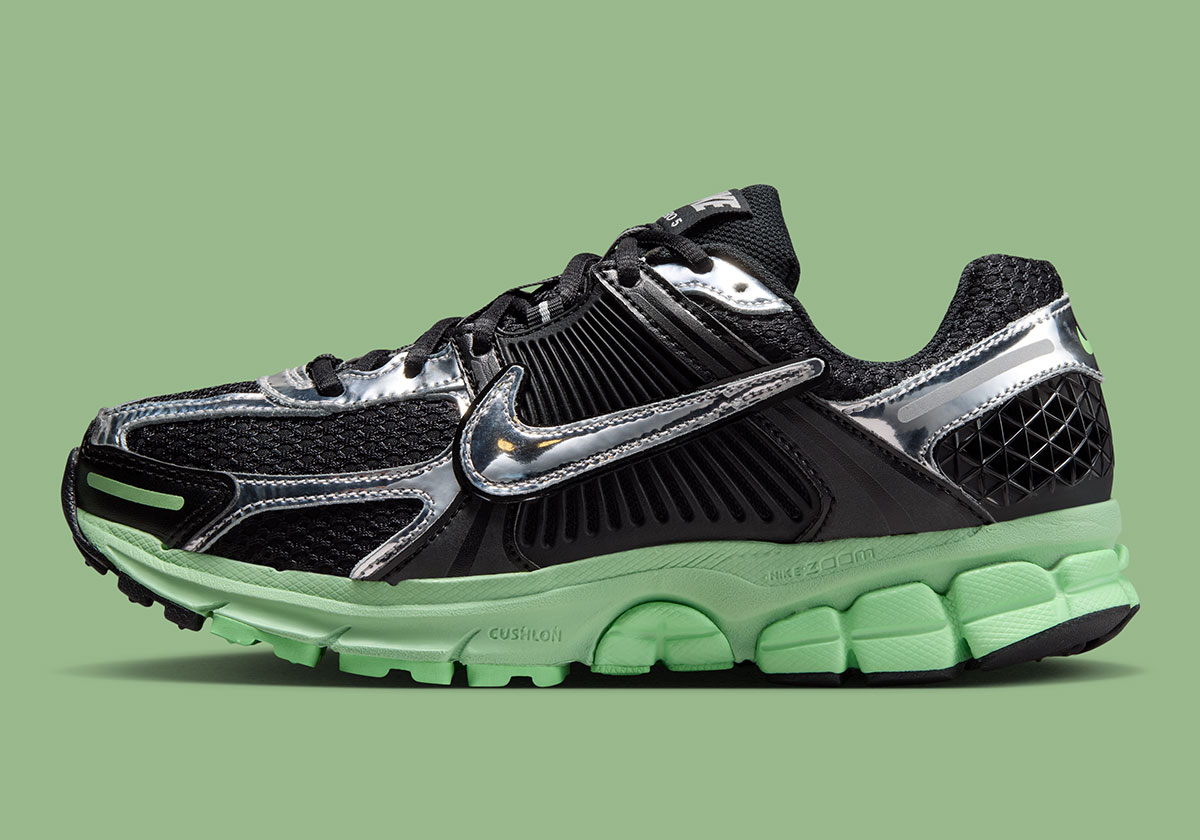 Nike Zoom Vomero 5 Black Cucumber Calm Illusion Green Metallic Silver Iv4311 001 2