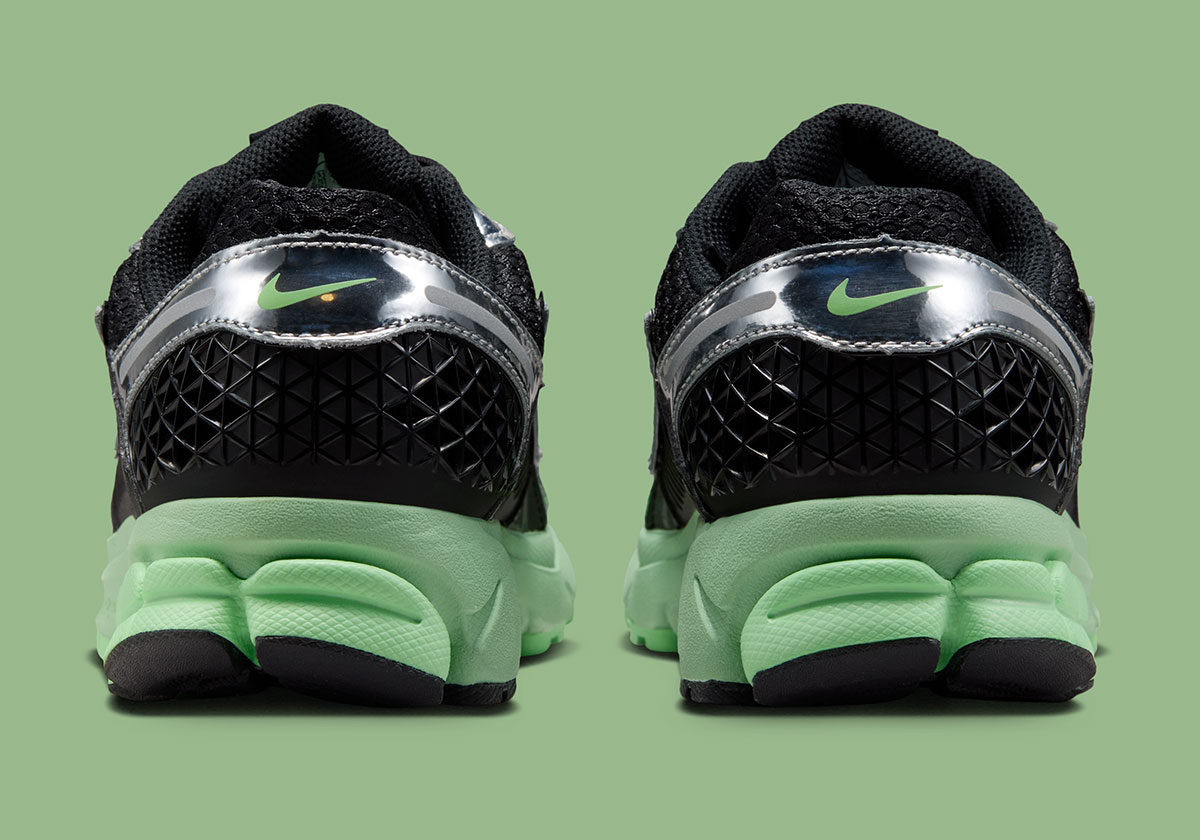 Nike Zoom Vomero 5 Black Cucumber Calm Illusion Green Metallic Silver Iv4311 001 7