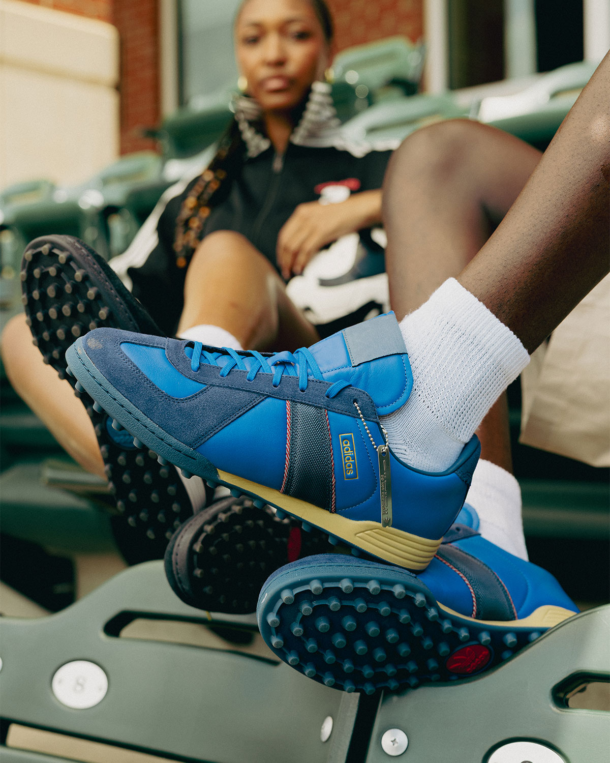 The Whitaker Group Adidas Bw Mundial 6