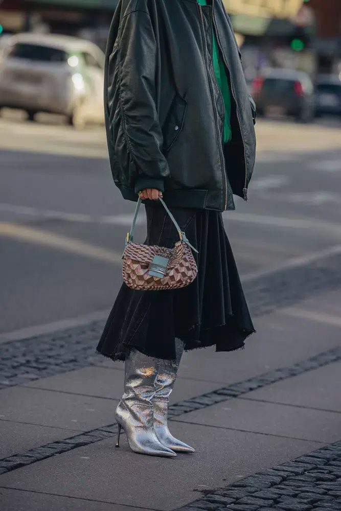 What’s Trending in Luxury Resale? 7 Fendi Baguette
