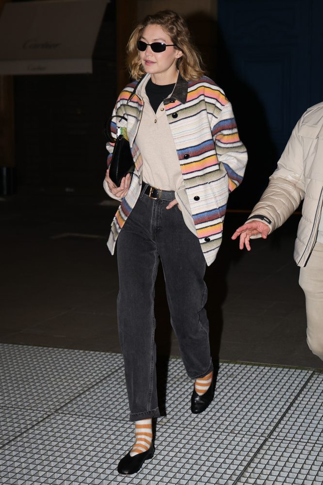 The Many Bags of Gigi Hadid, Part II 7 Gigi Hadid Prada Cleo