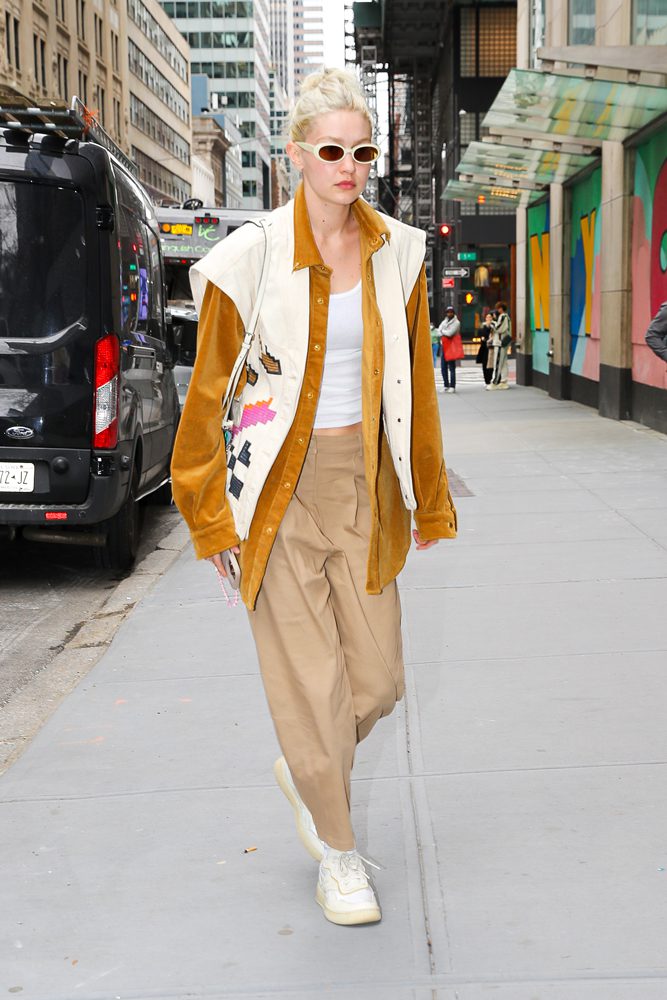 The Many Bags of Gigi Hadid, Part II 9 Gigi Hadid Prada Etiquette With Studs