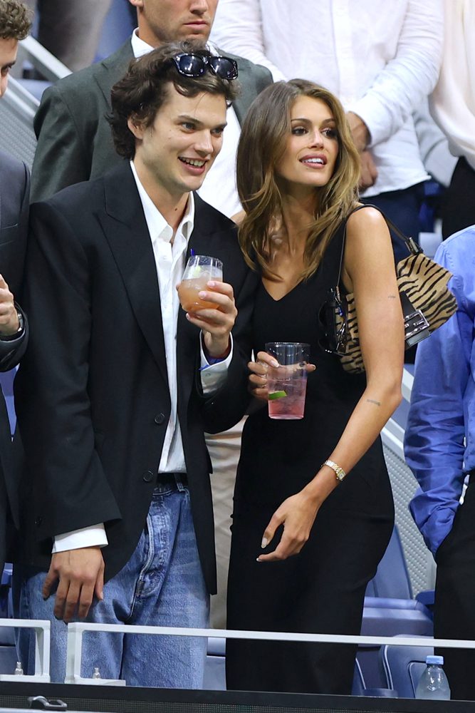 Is There Such a Thing as a “Tennis Bag” Anymore? 2 Kaia Gerber US Open