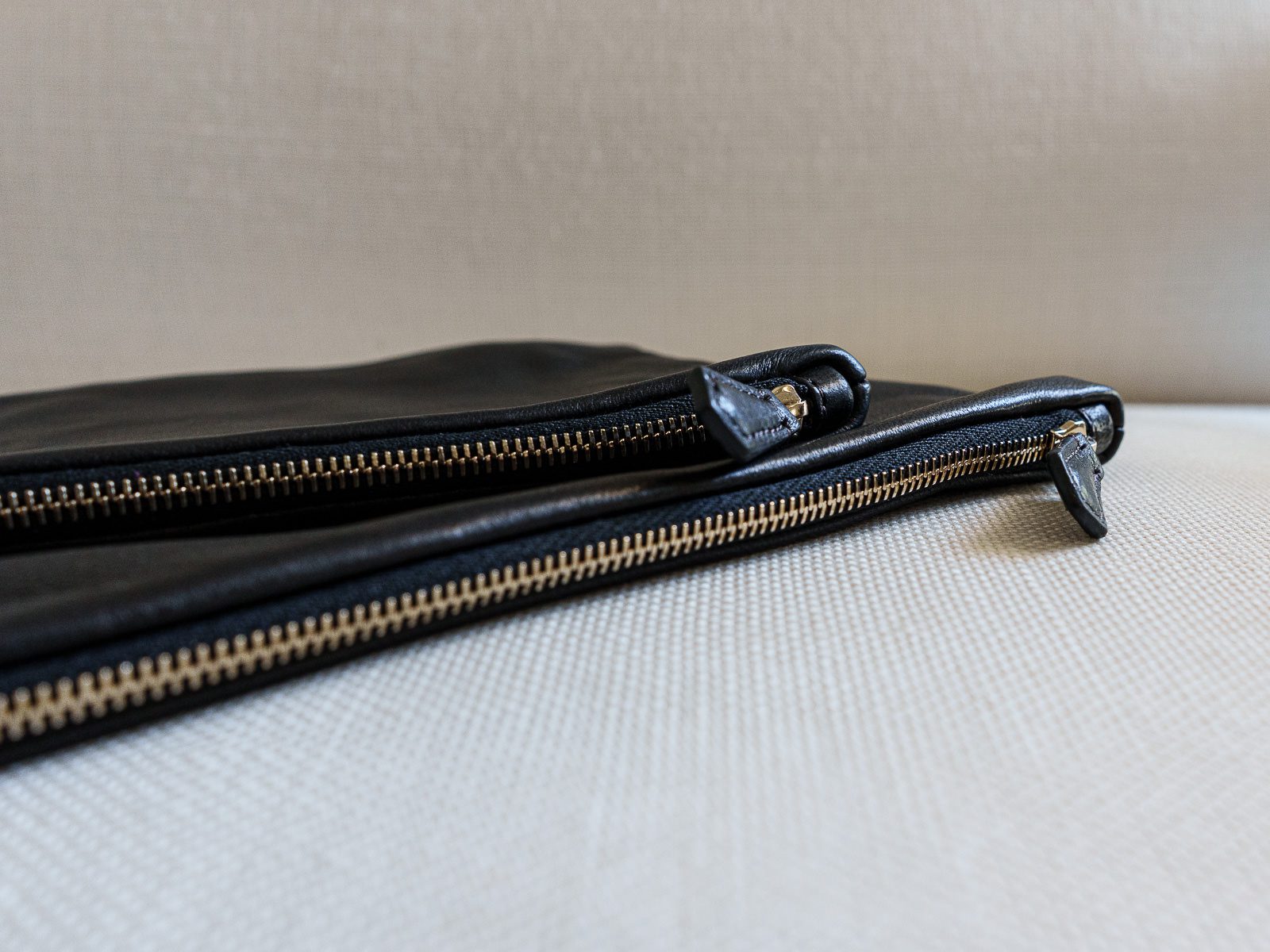 M+V Pouches Zippers