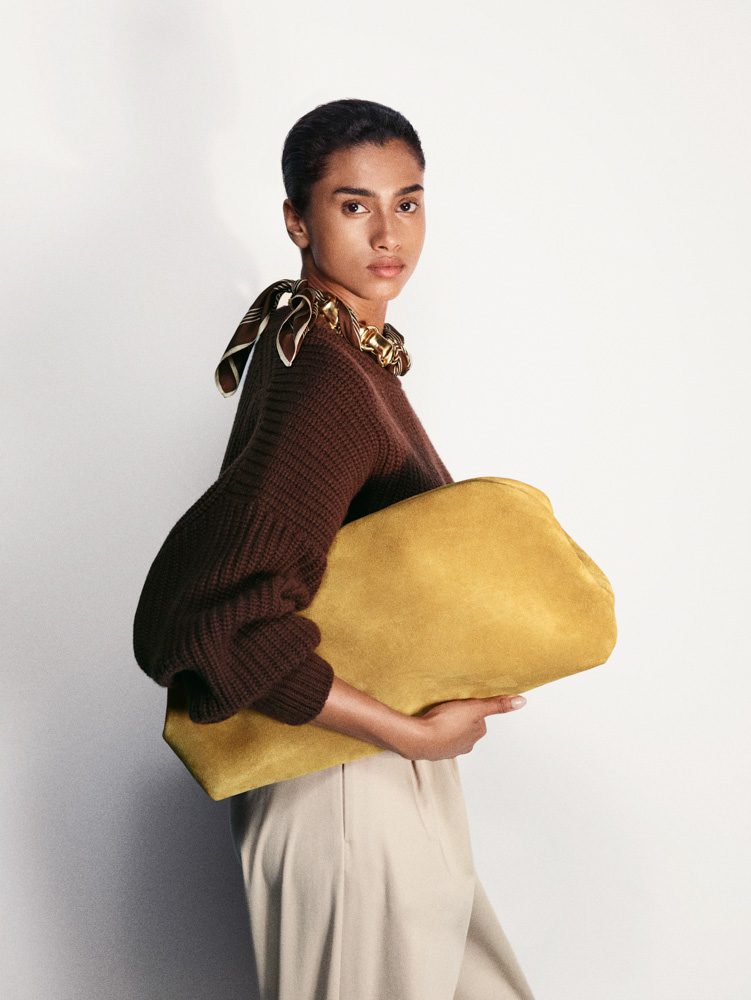 Sezane s Pio Maxi Clutch