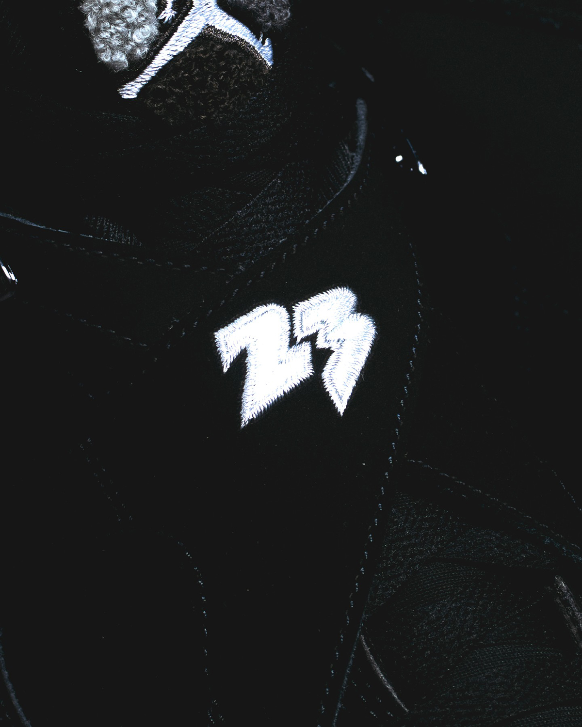 Air Jordan 8 Chrome Release Date 4