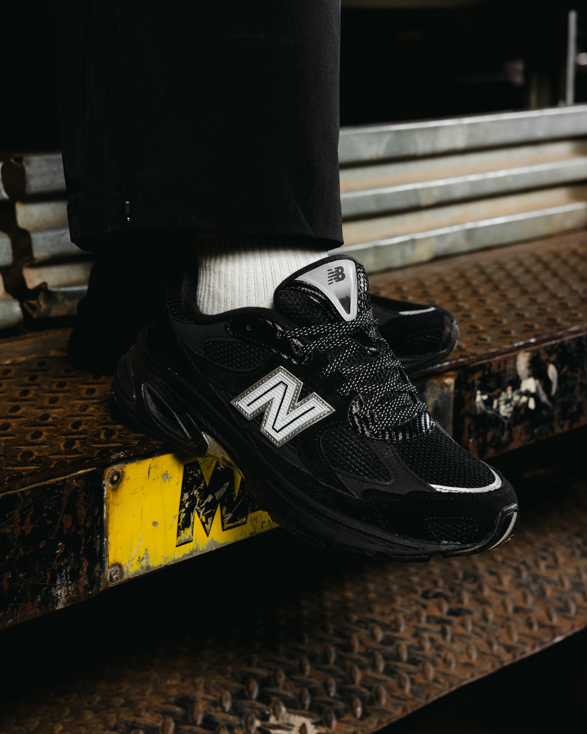 Dtlr New Balance 2010 Carbon 11