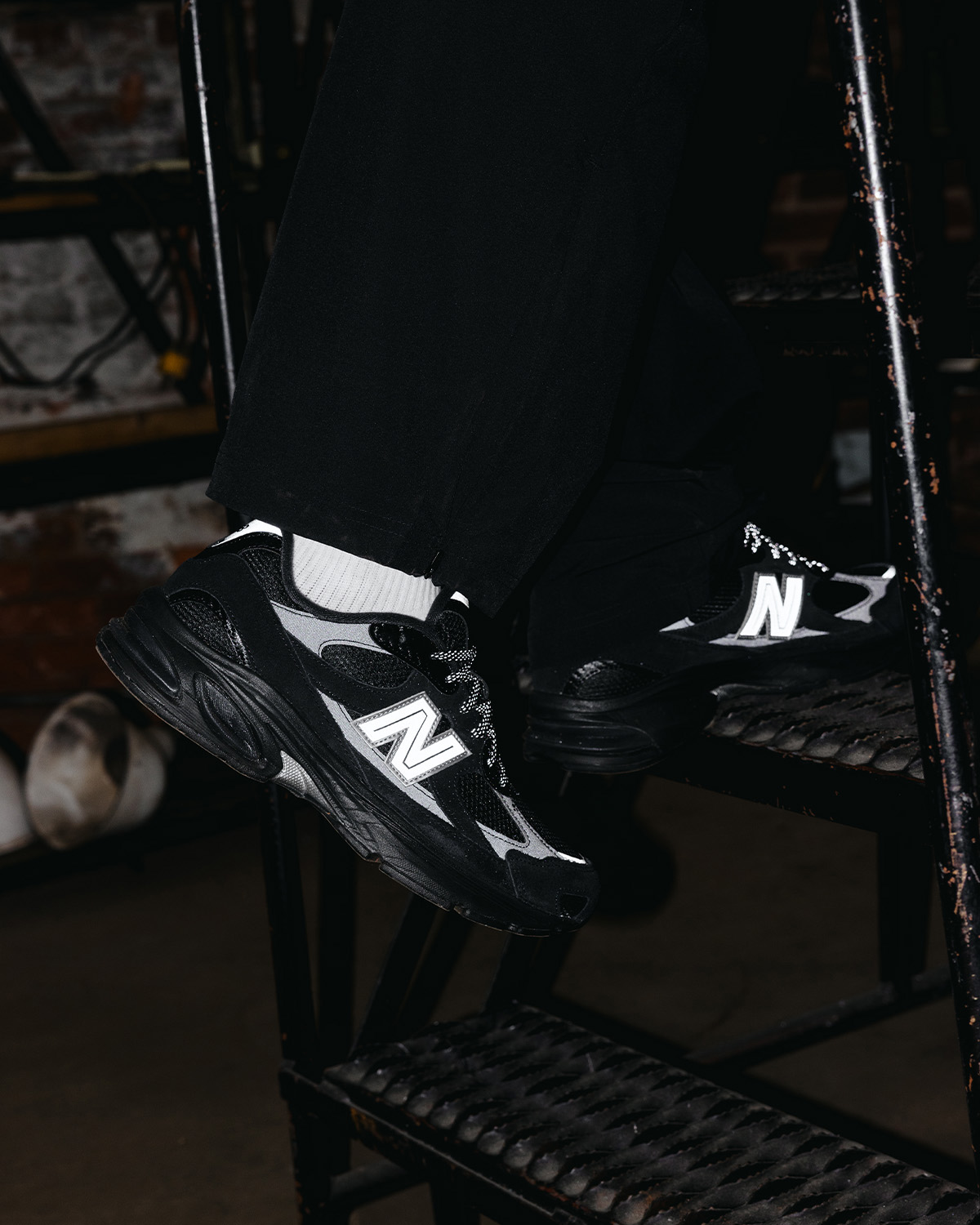 Dtlr New Balance 2010 Carbon 2