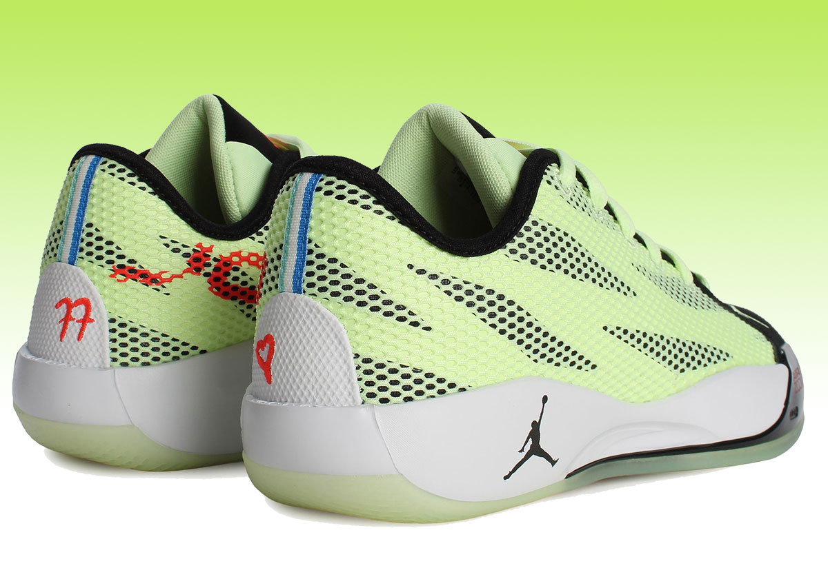 Jordan Luka 77 Barely Volt Infrared 23 If1610 700 5