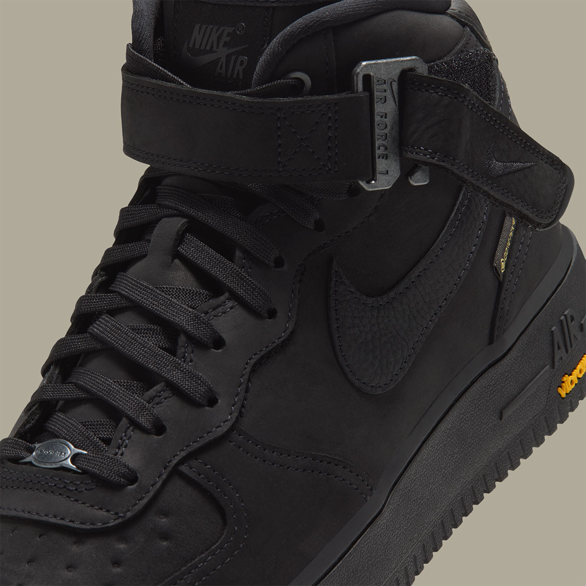 Nike Air Force 1 Mid Gtx Vibram Io1875 001 7