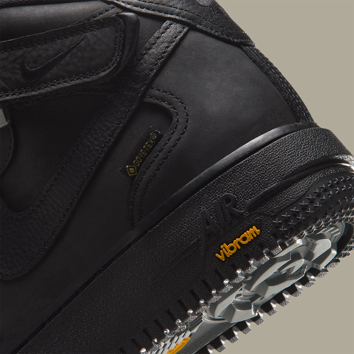Nike Air Force 1 Mid Gtx Vibram Io1875 001 8