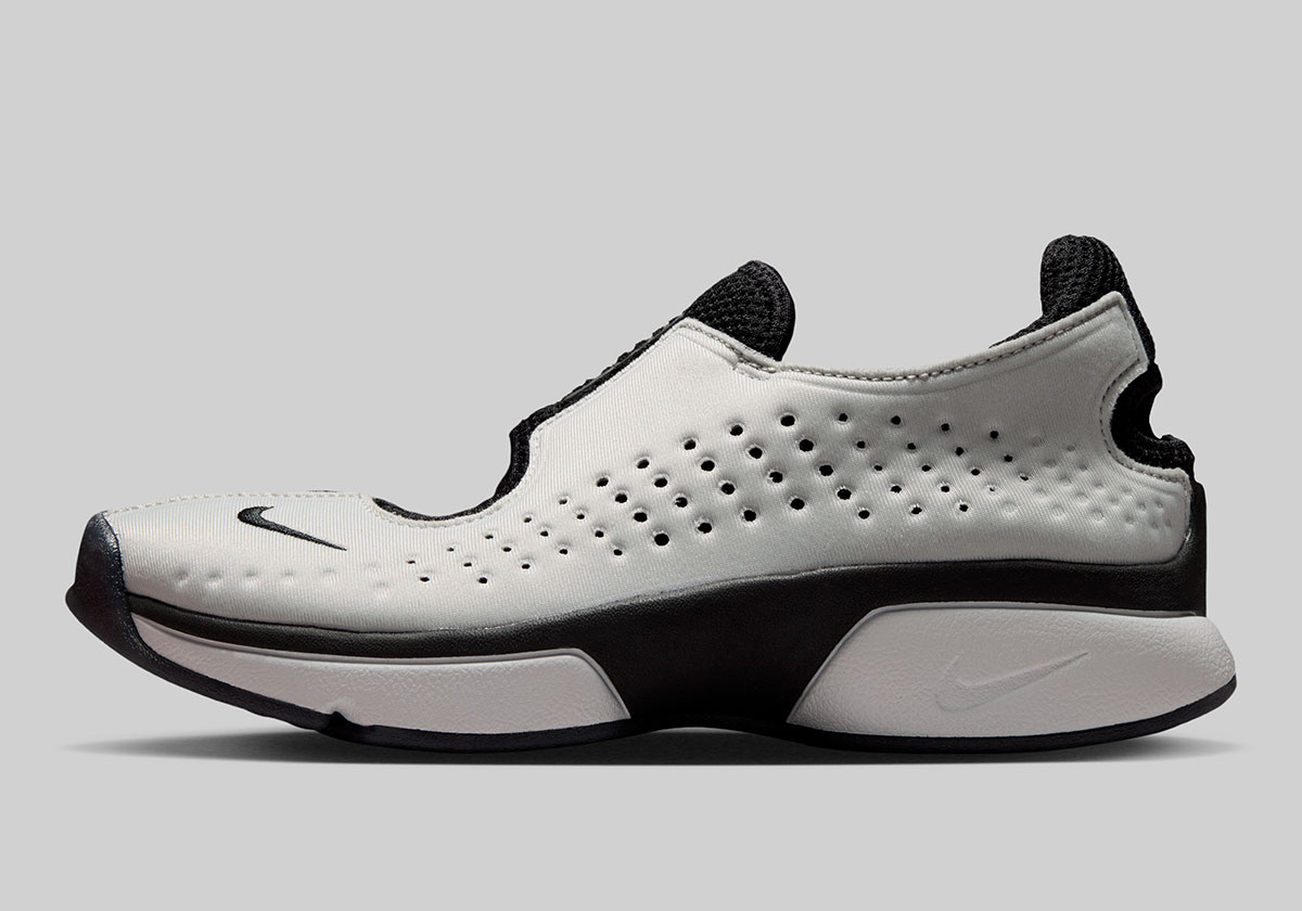 Nike Air Rift 2 Metallic Silver Vast Grey Iq8006 003 2