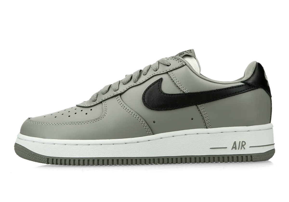 Nike Iv4501 300 Air Force 1 1