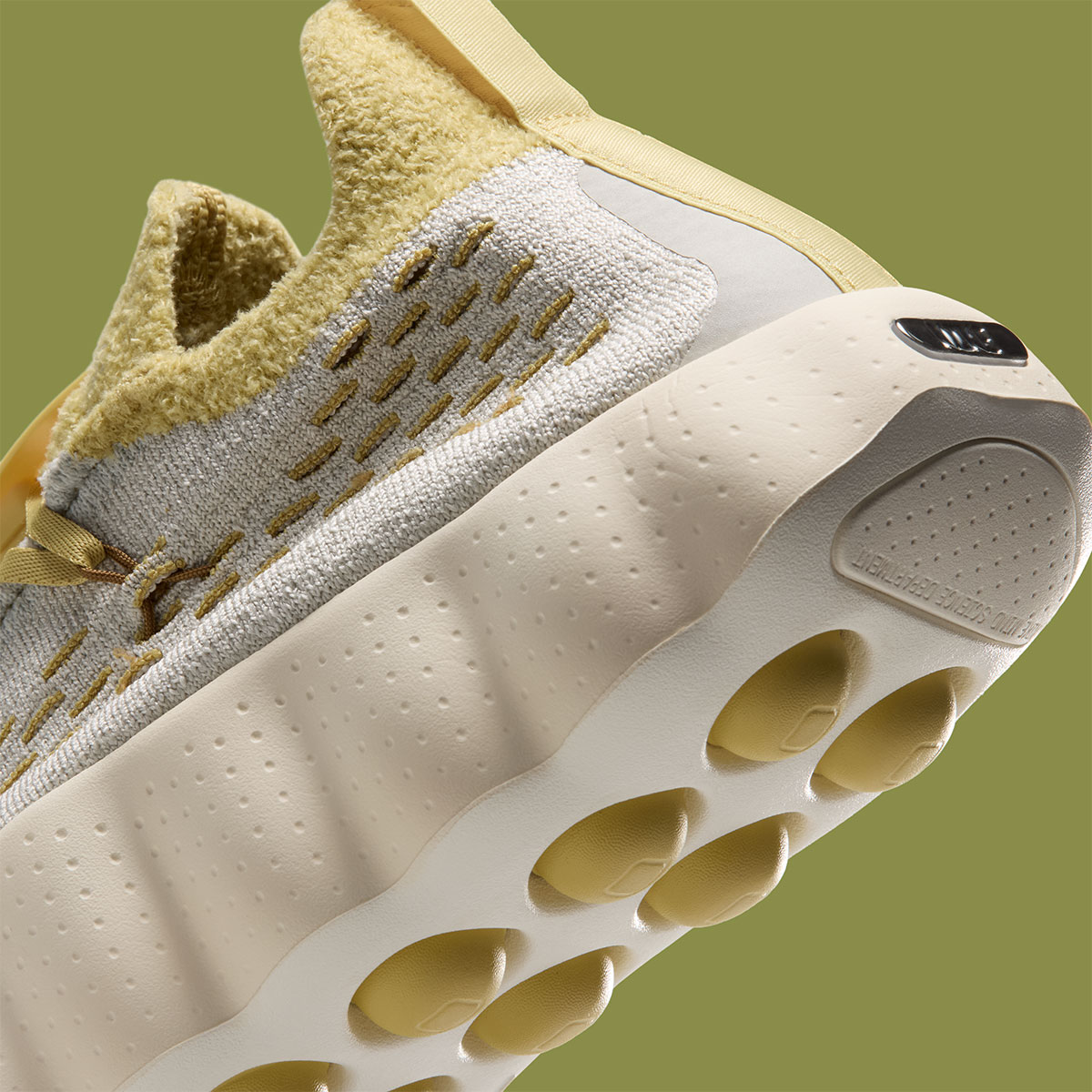 Nike Mind 002 Flyknit Light Bone Infinite Gold Wheat Saturn Gold Ir2176 003 9