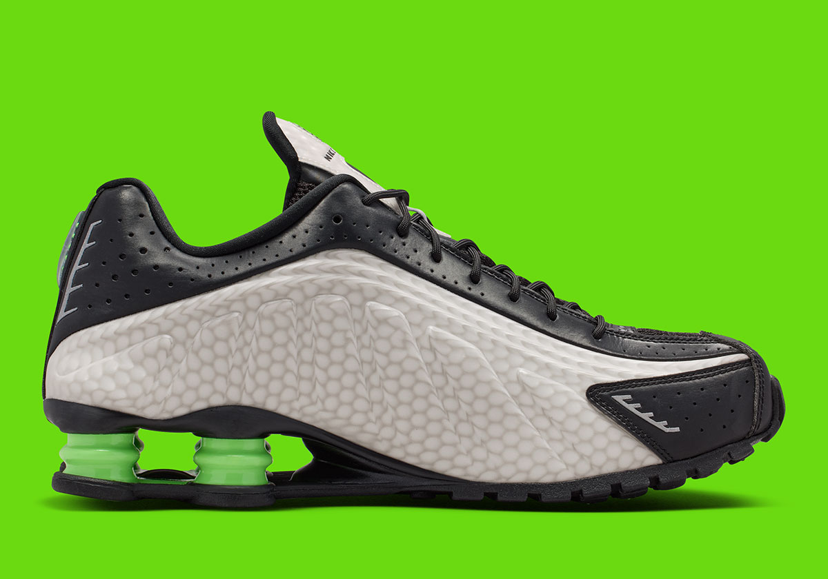 Nike Shox R4 Sp Reflective Grey Haze Black Metallic Silver Lime Glow Ir1946 001 4
