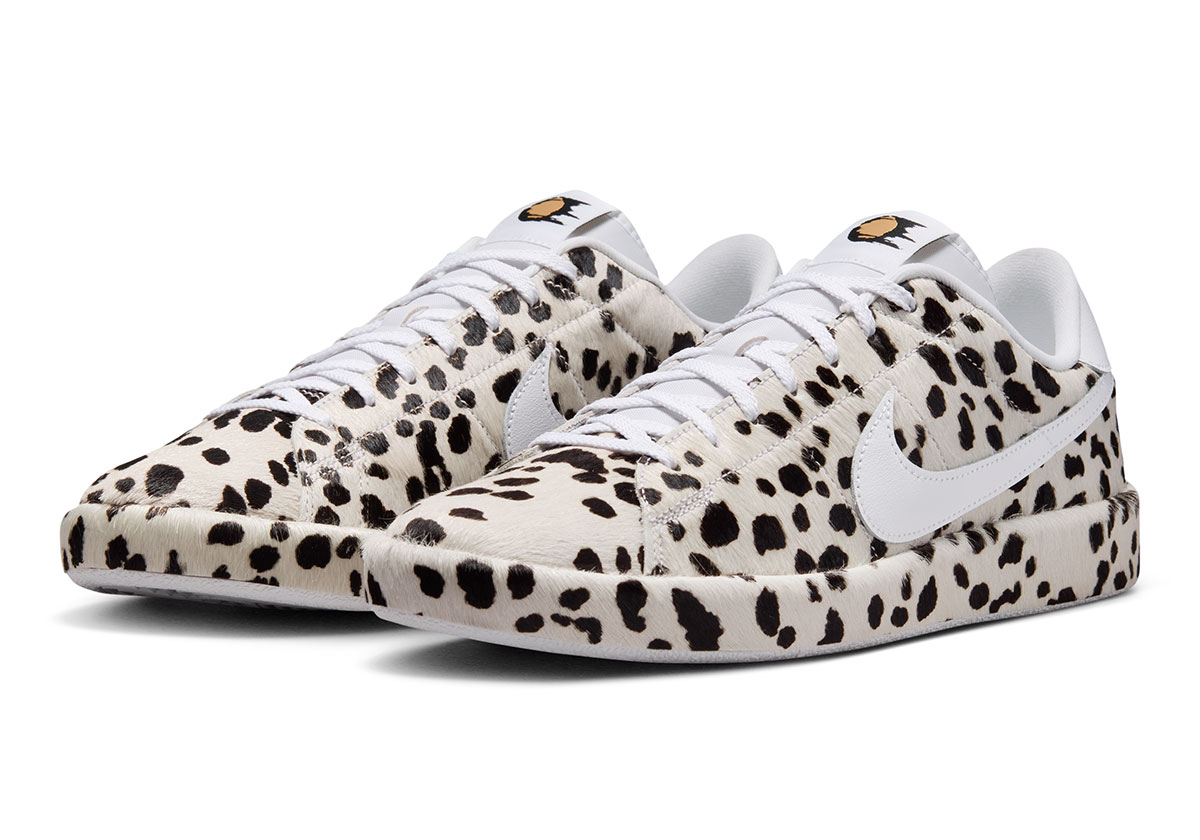 Nike Tennis Classic Chew Dog Ja8560 100 1