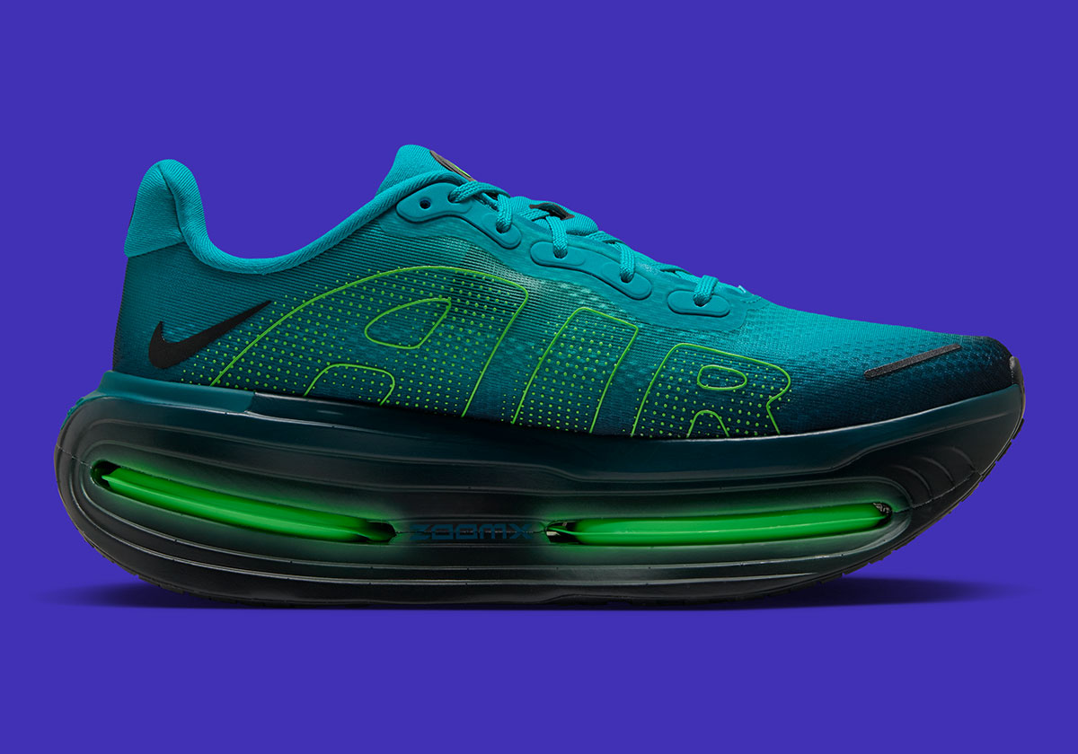 Nike Vomero Premium Chicago Marathon Iv6297 300 4