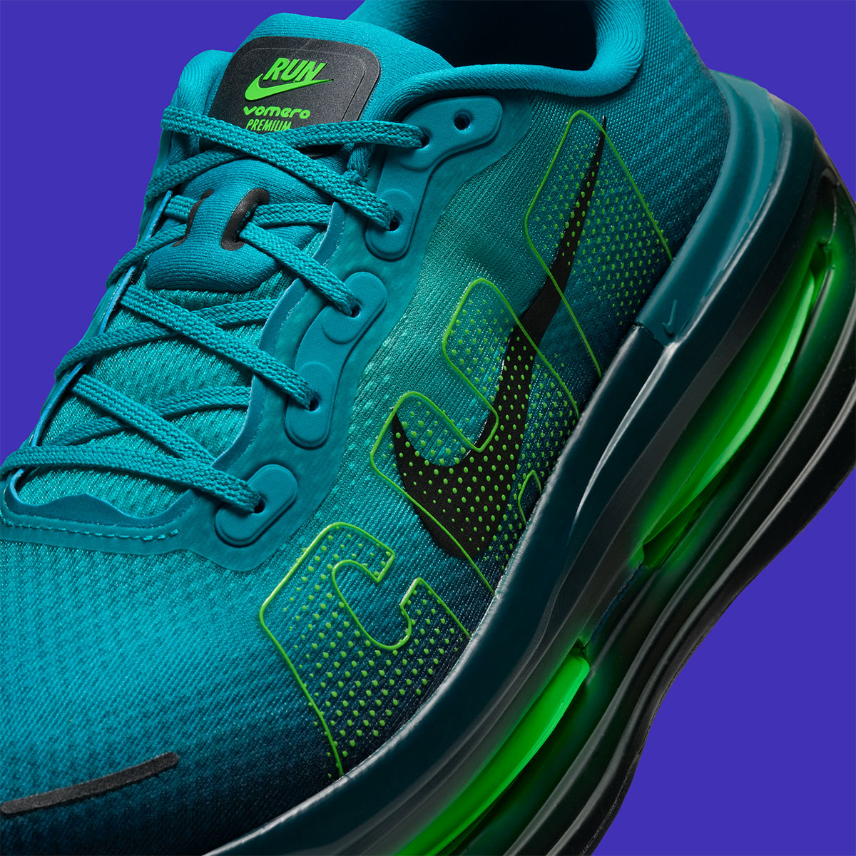 Nike Vomero Premium Chicago Marathon Iv6297 300 8