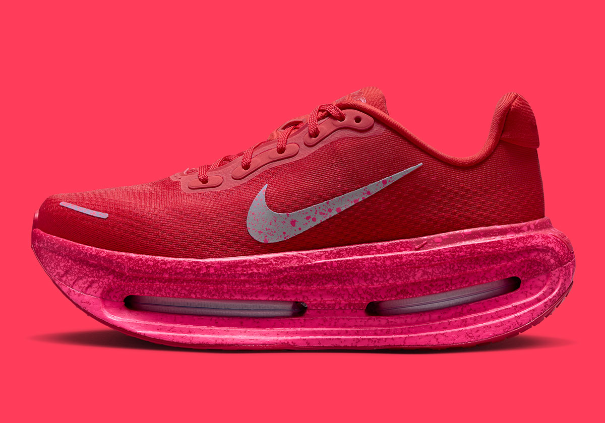 Nike Vomero Premium University Red Hyper Pink Metallic Silver Iu2827 600 8