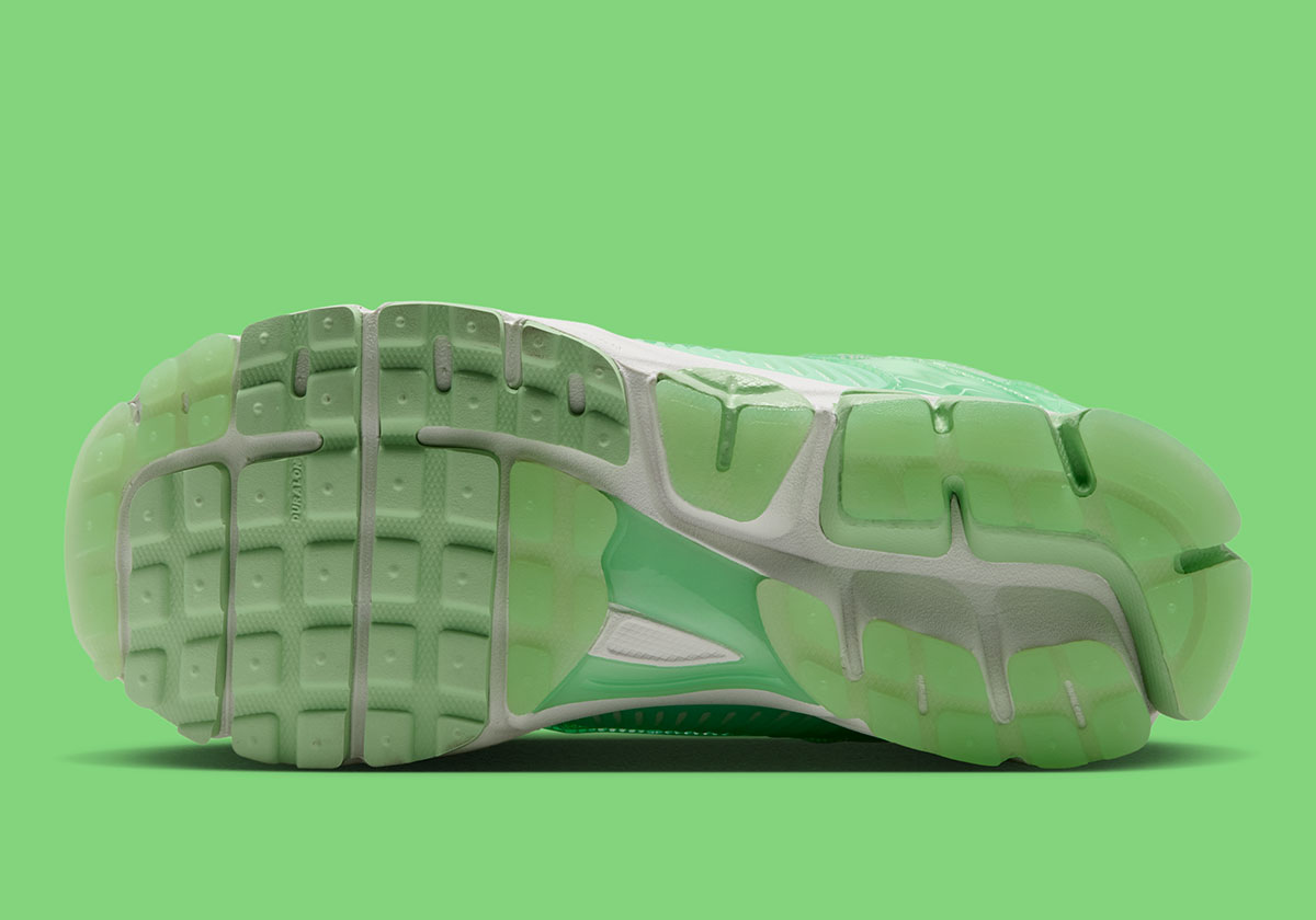 Nike Zoom Vomero 5 Jelly Iv5738 133 2