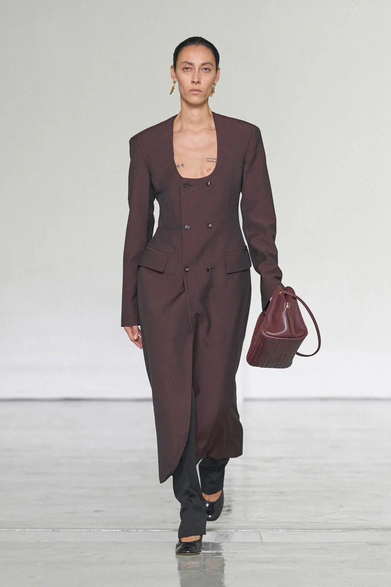 Bottega SS27 Key Looks 6