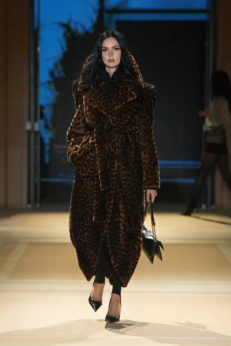 Gucci Spring 2027 LOOKS 10