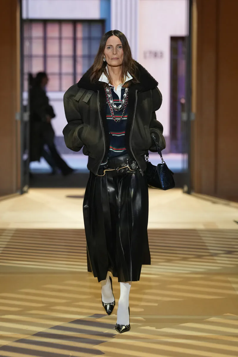 Gucci Spring 2027 LOOKS 11