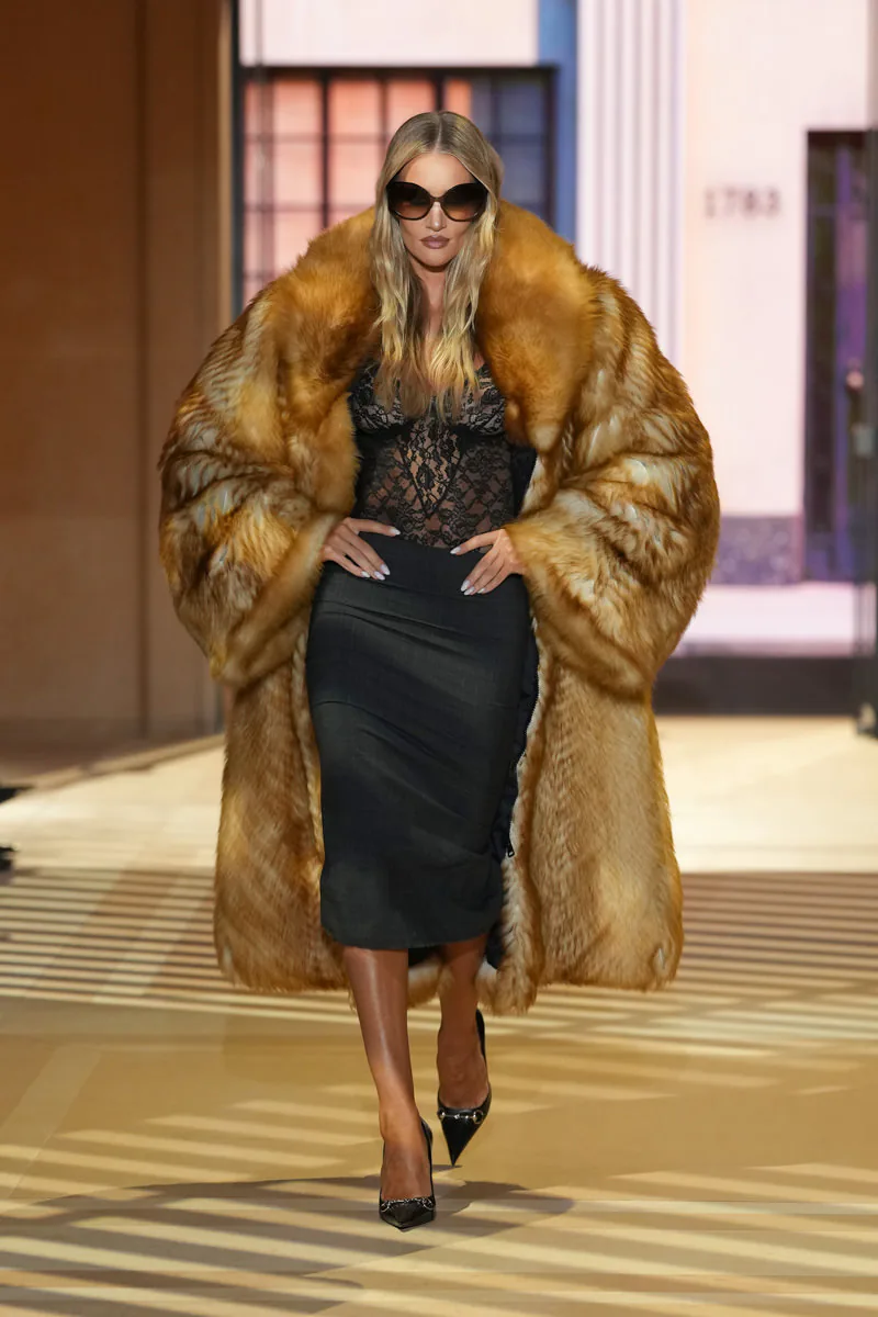 Gucci Spring 2027 LOOKS 12