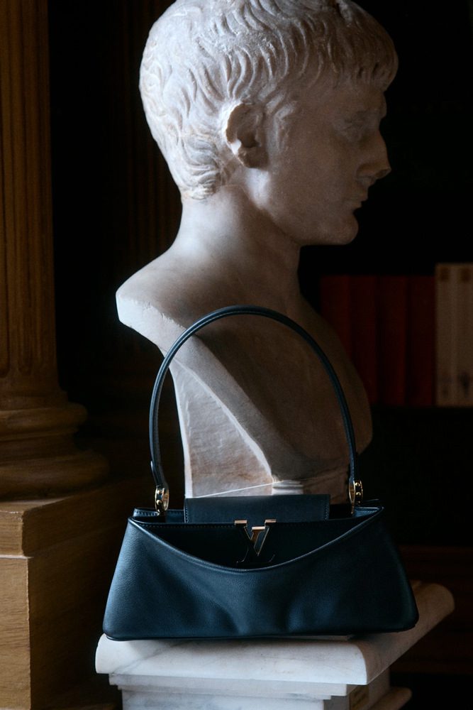 Louis Vuitton Capucines Edito Black Leather