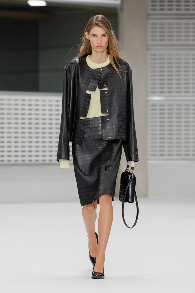Mulberry SS27 Runway 5