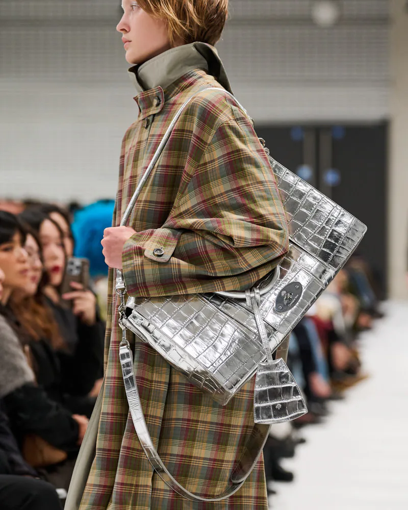 Mulberry SS27 Runway Bags 11