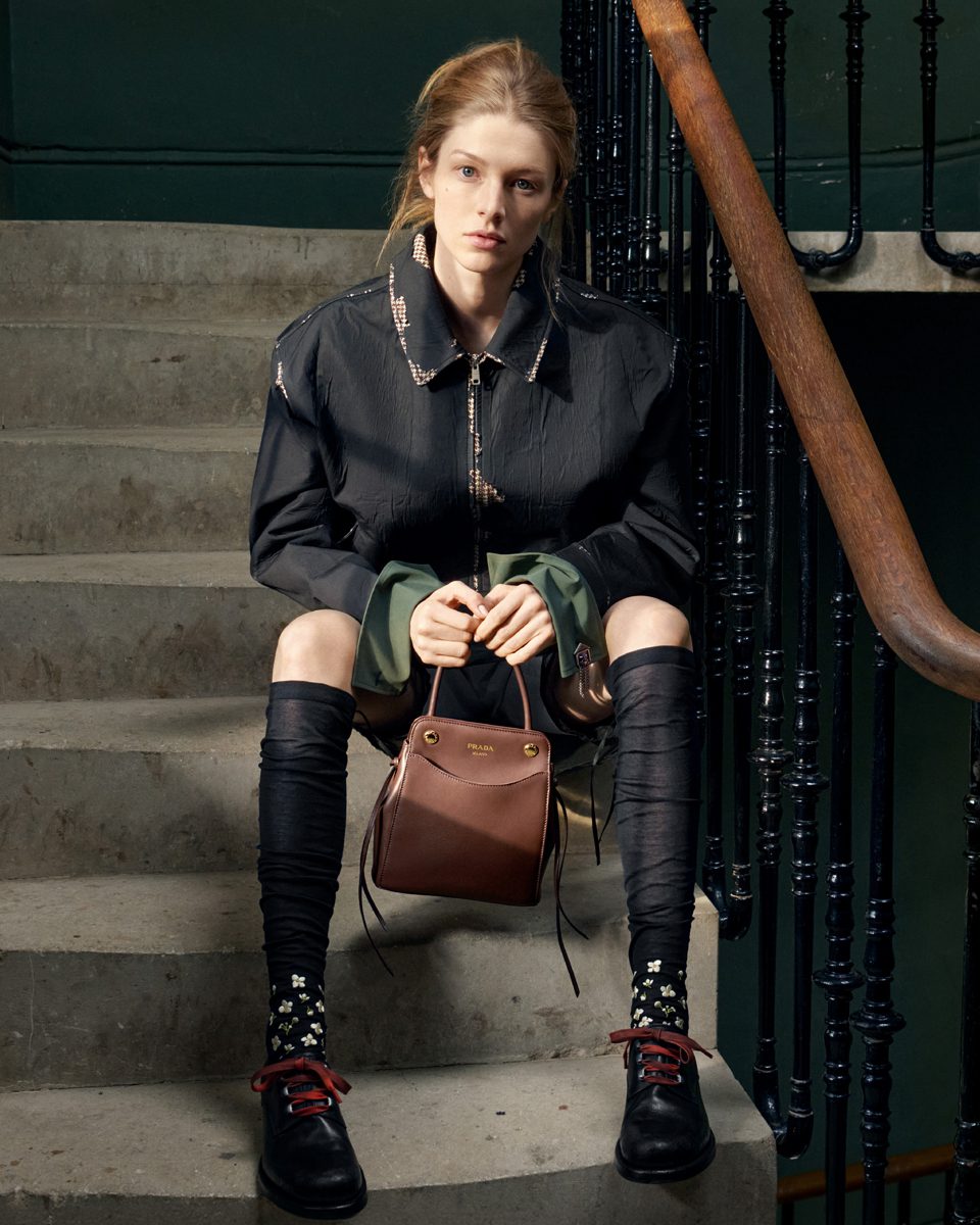 Prada Carry