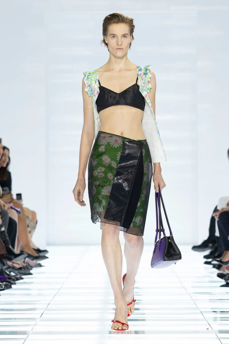 Prada Spring 2027 Looks 17