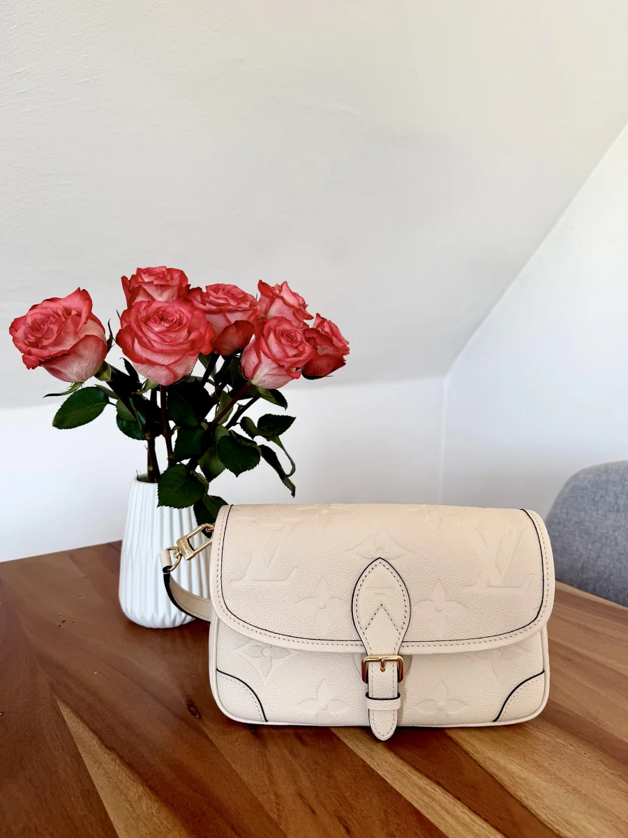 louis vuitton Diane in Empriente leather