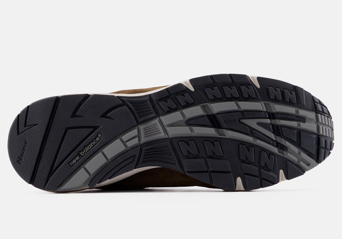 New Balance 991v1 Coffee Suede 5