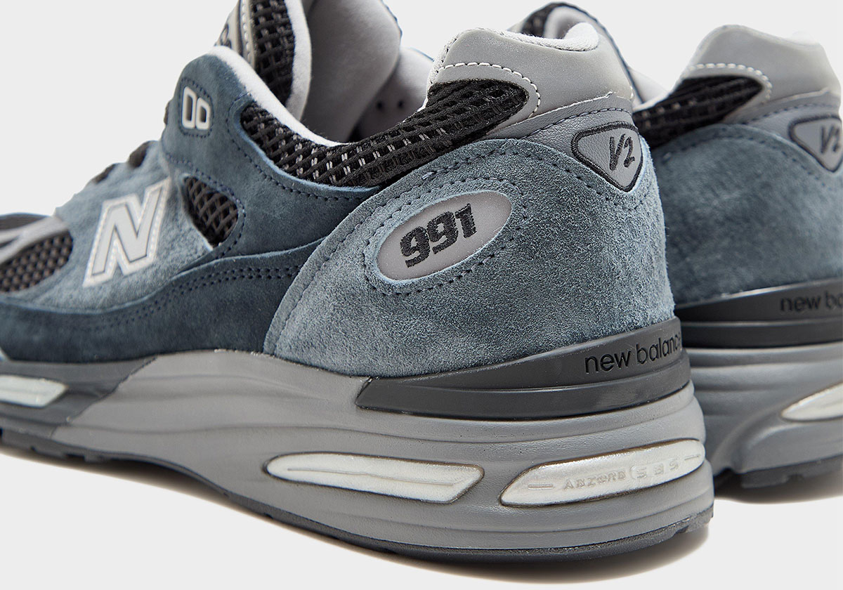 New Balance 991v2 Blue Black 5