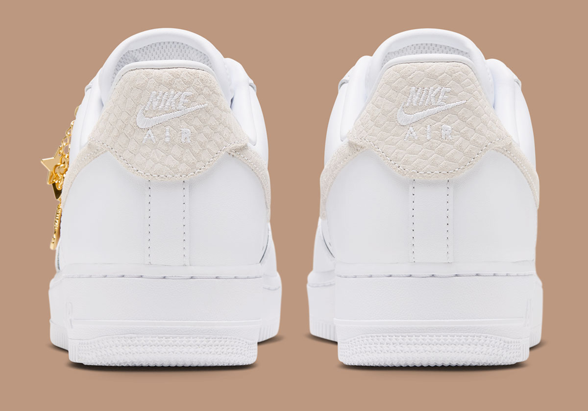 Nike Air Force 1 Low White Metallic Gold Charms Iz8908 100 3