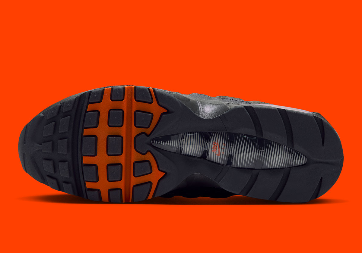 Nike Air Max 95 Light Bone Anthracite Dark Loden Safety Orange Iq7128 003 3
