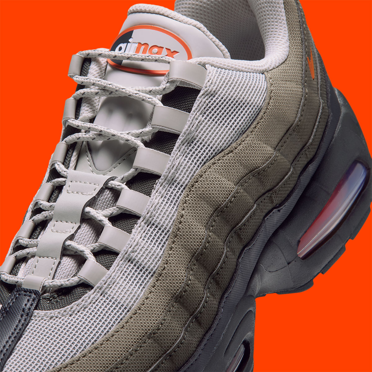 Nike Air Max 95 Light Bone Anthracite Dark Loden Safety Orange Iq7128 003 8